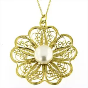 Colar de Filigrana e Pérola