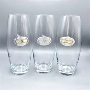 Expositor com 3 Jarras