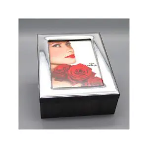 Caixa com Moldura Lisa