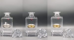 Expositor com 3 Garrafas