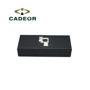 Estojo em Madeira com Canetas